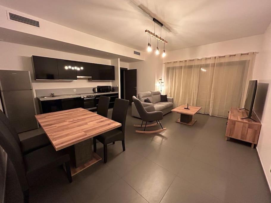Logement 4Pers Proximite Plage โพรพริอาโน ภายนอก รูปภาพ